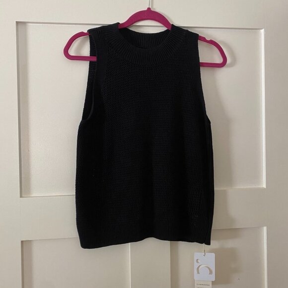 Commense Tops - Knit Hollow Solid Vest - NWT